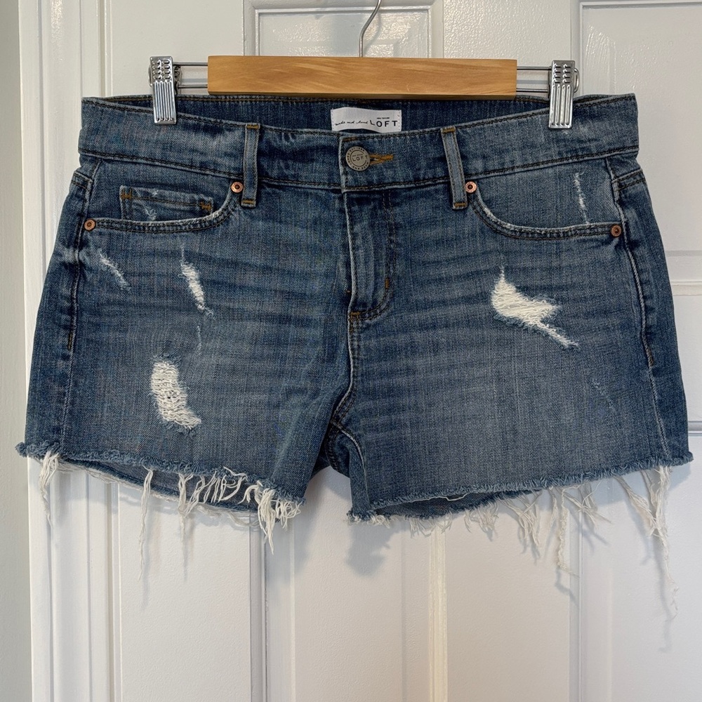 LOFT Women's Frayed Denim Shorts